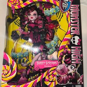 Monster High Sweet Screams Draculaura Doll